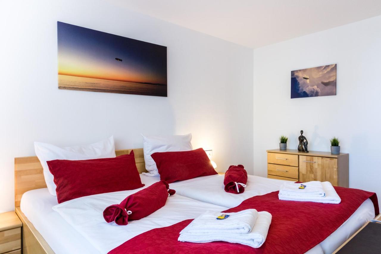 Apartment Eastside Mit 3 Zimmern Fur Bis Zu 5 Personen Mit Balkon Friedrichshafen Ngoại thất bức ảnh
